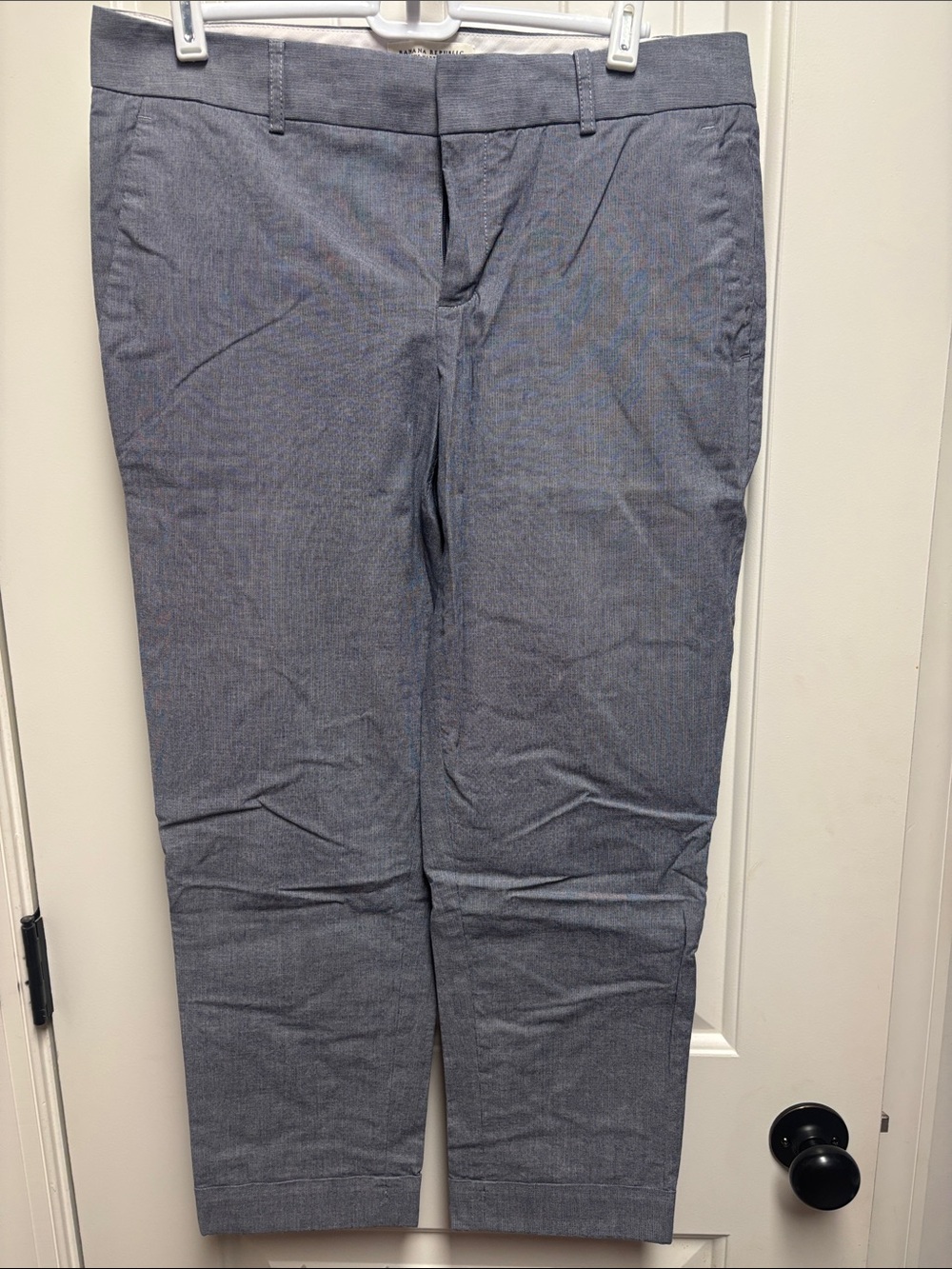 Banana Republic Women’s Ankle Crop Dress Pants in Chambray size 8